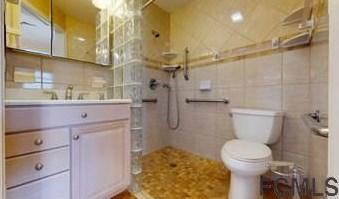 1720 Palmer Dr, Ormond Beach FL  32174-7234 exterior