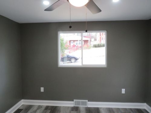 4607 Clubvue Dr, Pittsburgh PA  15236-4803 exterior