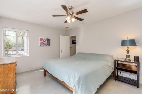 221 Calle De Jardin, Tucson AZ  85711-3406 exterior