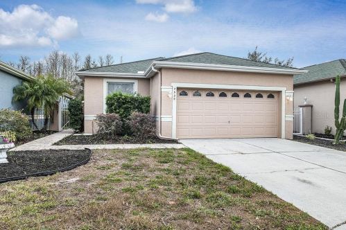 7520 Berna Ln, Land O Lakes, FL 34637-7400