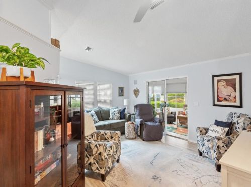 8487 Labelia Ct, Fort Pierce, FL 34952-3388