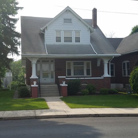 922 Main St, Shoemakersville, PA 19555-1625