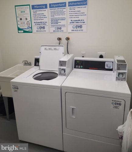 58 Galveston Pl, Washington DC  20032-2049 exterior