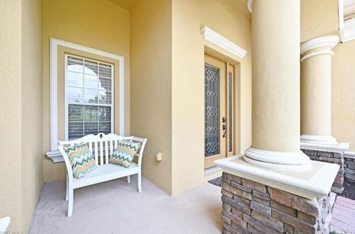 10055 Lions Bay Ct, Naples, FL 34120-4382