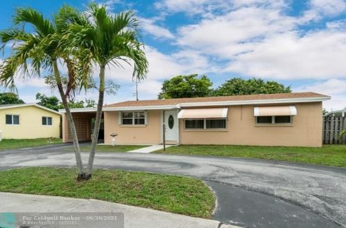 5027 Gun Club Rd, West Palm Beach, FL 33415-2748