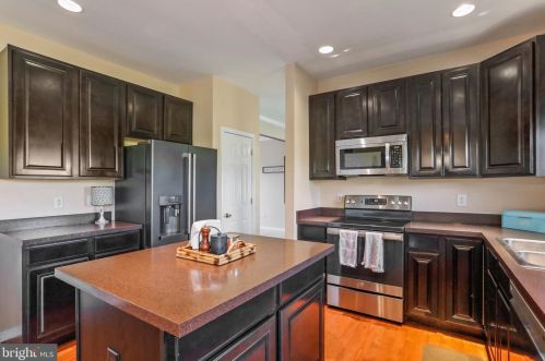 10099 Lindale Ave, Upton PA  17225-8373 exterior