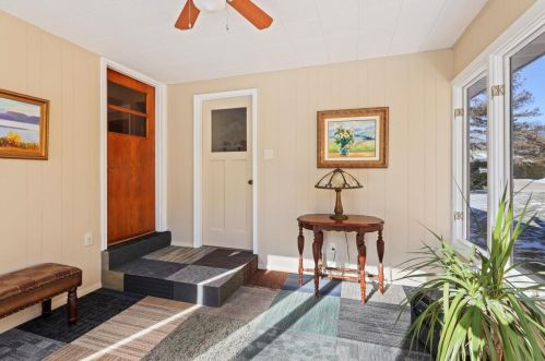 5353 Lakeview Dr, Greendale WI 53129-1930 exterior