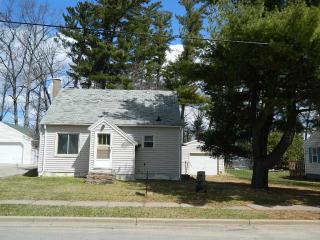 16 Leroy St, Weston, WI 54474-1823