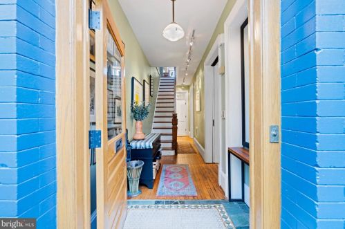 1519 Vermont Ave, Washington, DC 20005-3784