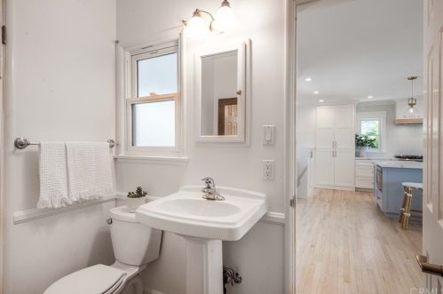 115 Via Alameda, Redondo Beach CA  90277-6609 exterior