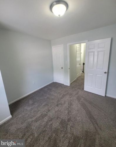 3718 Tavern Way, Triangle VA  22172-1035 exterior