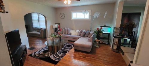 725 Epworth Ave, Cincinnati, OH 45232-1801