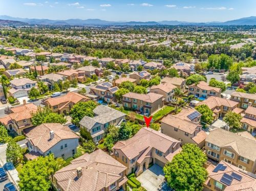 27404 Lock Haven Ct, Temecula CA  92591-4423 exterior