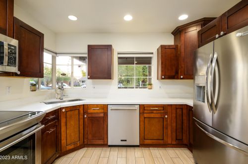 1809 17 Ave, Phoenix AZ 85027-5308 exterior