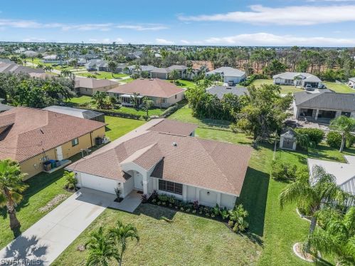 2832 25th Ave, Cape Coral, FL 33914-4703