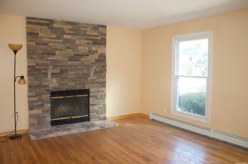 12 Ramblewood Rd, Shoreham NY  11786-2300 exterior