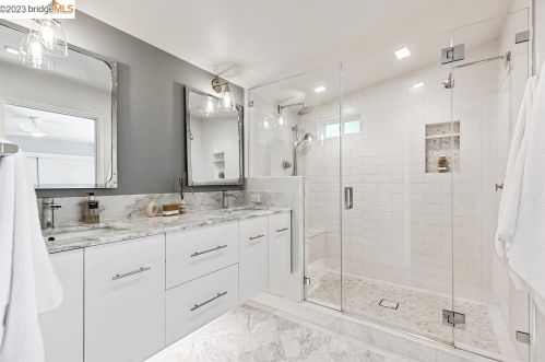 2820 Alida St, Oakland CA  94602-3451 exterior