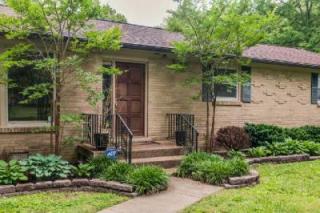 749 Meade Dr, Nashville, TN 37205-3167