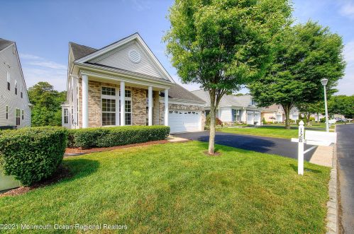 128 Marlow Dr, Jackson Twp, NJ 08527-4679