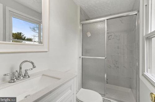 1 Helm Turn, Willingboro NJ  08046-1808 exterior