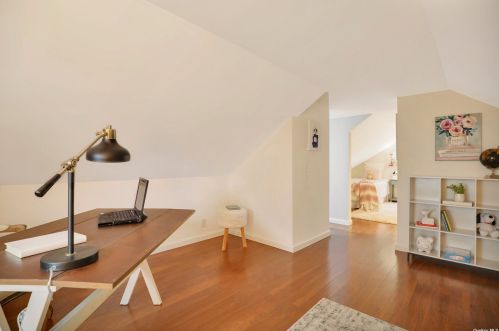 19 Revere Ave, Bethpage NY  11714-3115 exterior