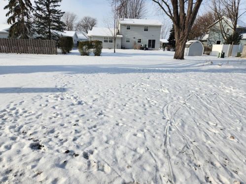 1809 Chapman Ave, Fond Du Lac, WI 54937-1021