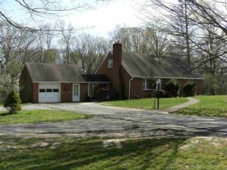 4750 Medley St, Stinesville, IN 47464