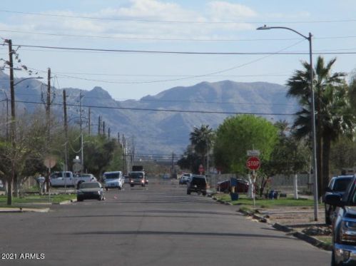 805 1st Ave, Phoenix AZ 85003-2702 exterior