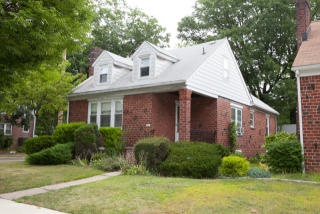 701 Sheridan Ave, Roselle, NJ 07203-2239