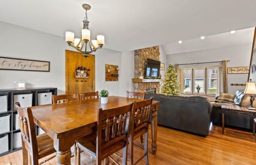 1223 Riverton Dr, Mukwonago WI  53149-1053 exterior