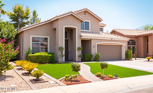 2663 Ivanhoe St, Chandler, AZ 85224-3429