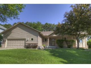 9531 170th St, Lakeville, MN 55044-5518