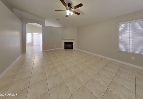 7442 Naranja Ave, Mesa, AZ 85209-6266