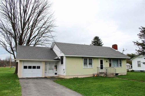 19 Spruce St, Kerhonkson, NY 12446-3657