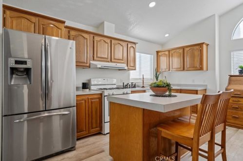 20077 Summit View Ct, Santa Clarita CA  91351-5709 exterior