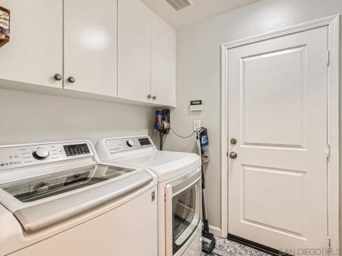 32848 Trini Ct, Temecula CA  92592-7120 exterior