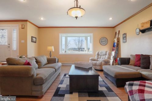 13218 Gearhart Rd, Upton PA  17225-9518 exterior