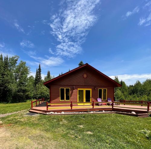 1442 Wahlstrom Rd, Lutsen, MN 55604-2279