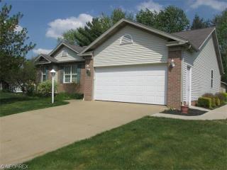 1378 Umberto Ct, Fairhope, OH 44641-2162