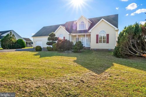 705 Overbrooke Ln, Seaford, DE 19973-4842