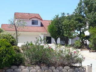 13838 Pomerado Rd, Poway, CA 92064-3514