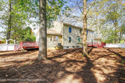 2278 Burroughs Ave, Northfield NJ  08225-1063 exterior