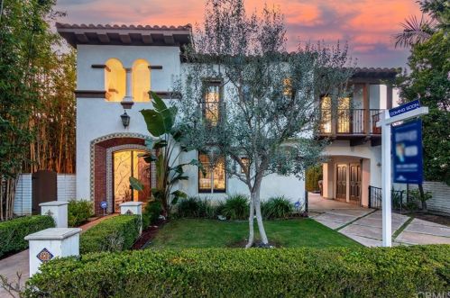 243 Newport Ave, Long Beach, CA 90803-5920