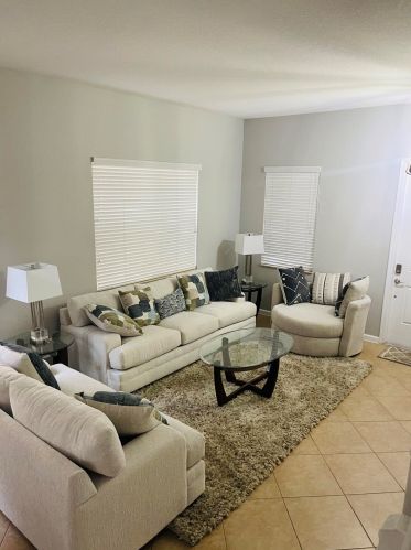 649 Gazetta Way, West Palm Beach, FL 33413-1055