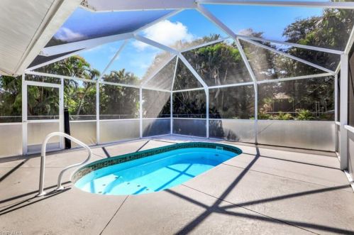 3728 7th Ave, Cape Coral, FL 33914-5325