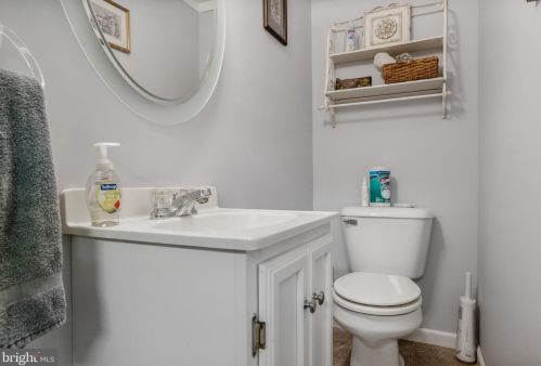 303 Mantua Ave, Wenonah NJ  08090-1836 exterior