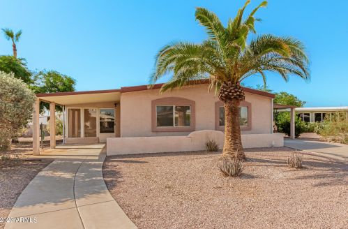 8811 Illinois Ave, Chandler, AZ 85248-6428