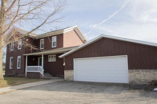 611 Western Ave, Watertown, WI 53094-4662