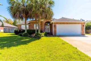 828 Ebb Tide Dr, Pensacola, FL 32507-7945