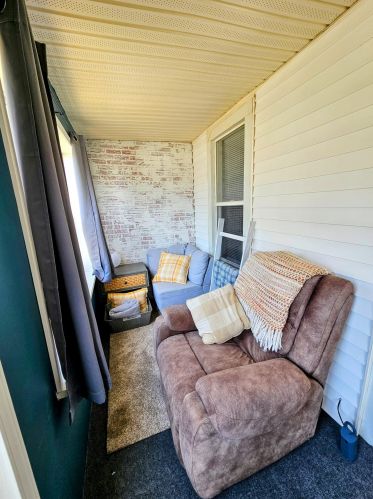 2122 Kane St, La Crosse WI  54603-2024 exterior